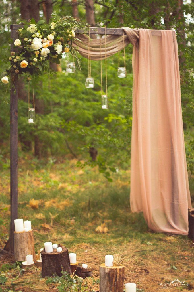 DIY Arch For Wedding
 25 Chic And Easy Rustic Wedding Arch Ideas For DIY Brides