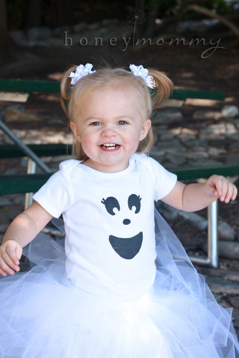 DIY Baby Costumes
 Honey Mommy DIY Easy Ghost Costumes
