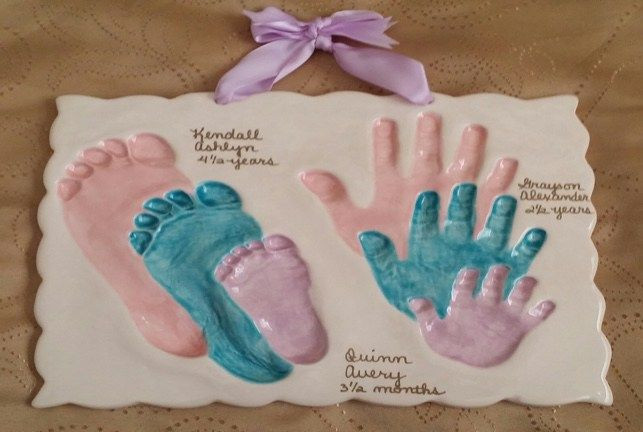 DIY Baby Handprint
 Sibling foot and handprints in clay