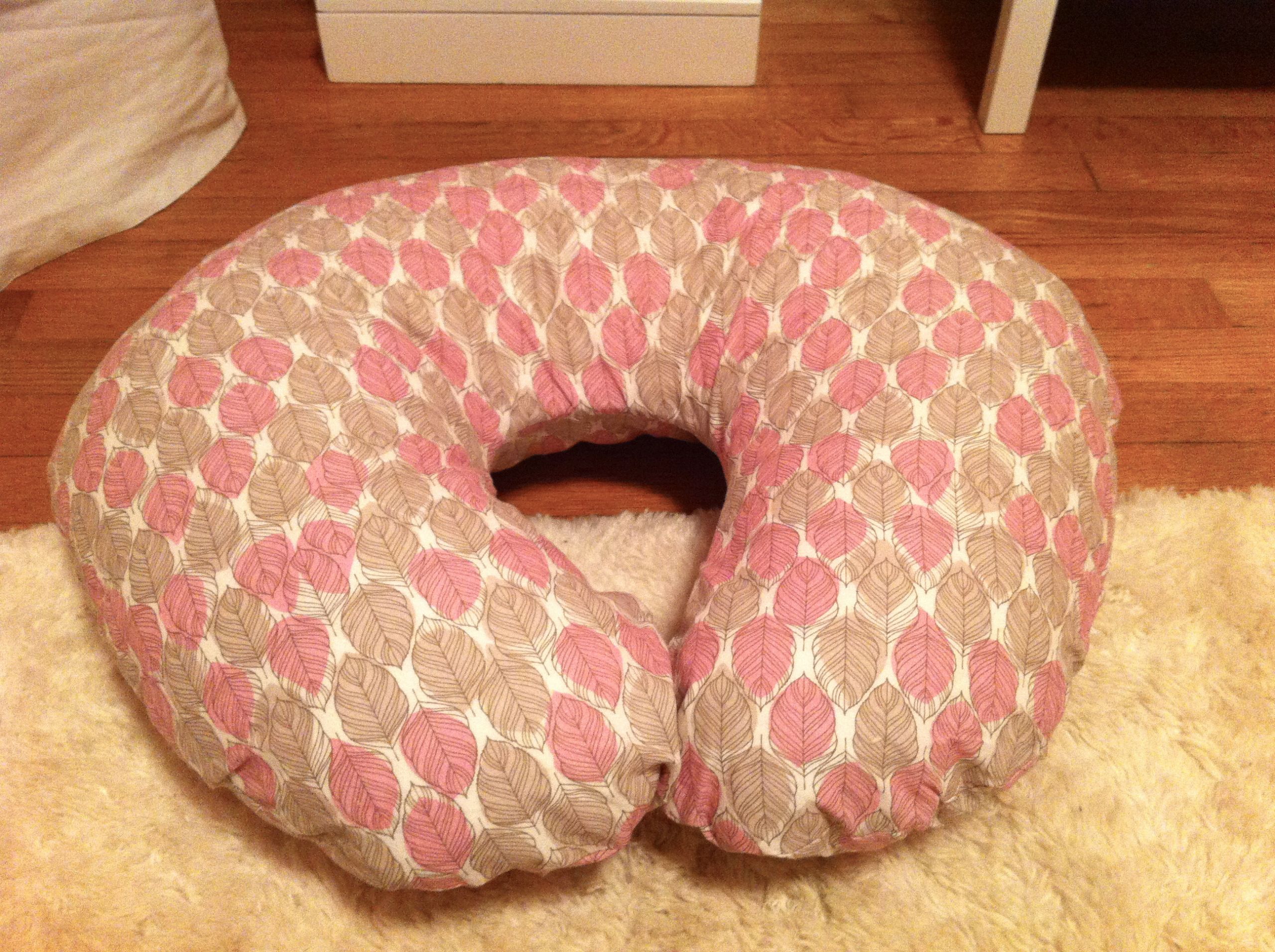 Diy Baby Pillow
 DIY Nursing Pillow with Removable Cover – Dee Wilcox