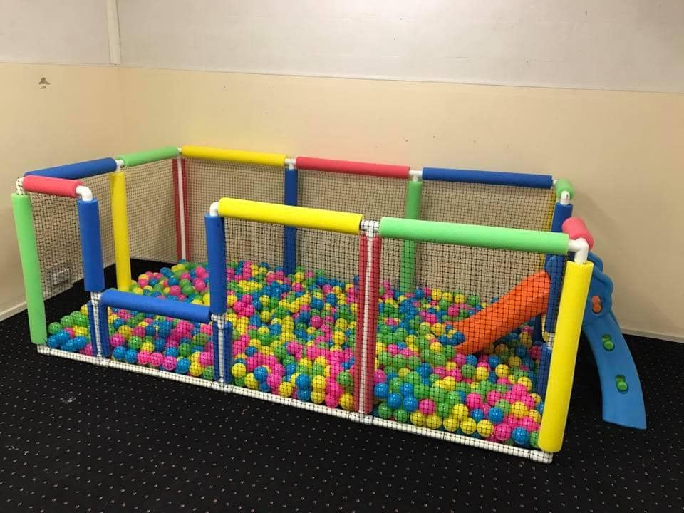 DIY Ball Pit For Toddlers
 DIY ball pit hack Visit Bunnings and Kmart to build the