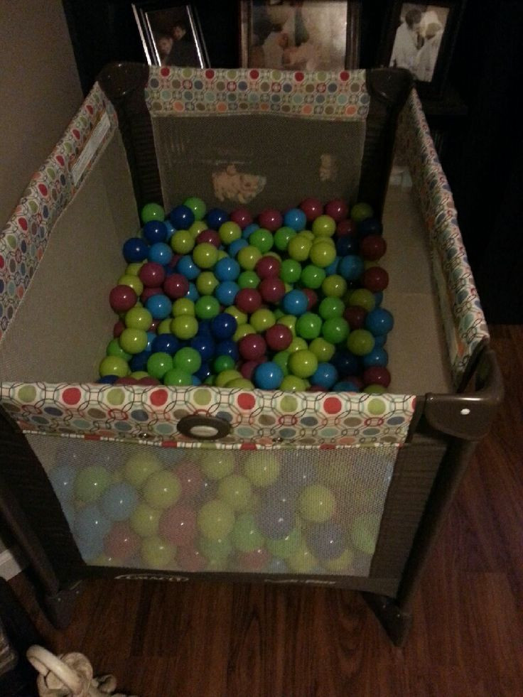 DIY Ball Pit For Toddlers
 41 best images about Homemade ball pits on Pinterest