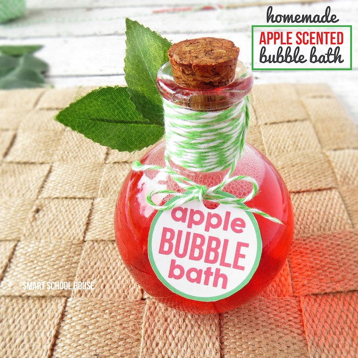 DIY Bubble Bath For Kids
 Apple Scented Homemade Bubble Bath