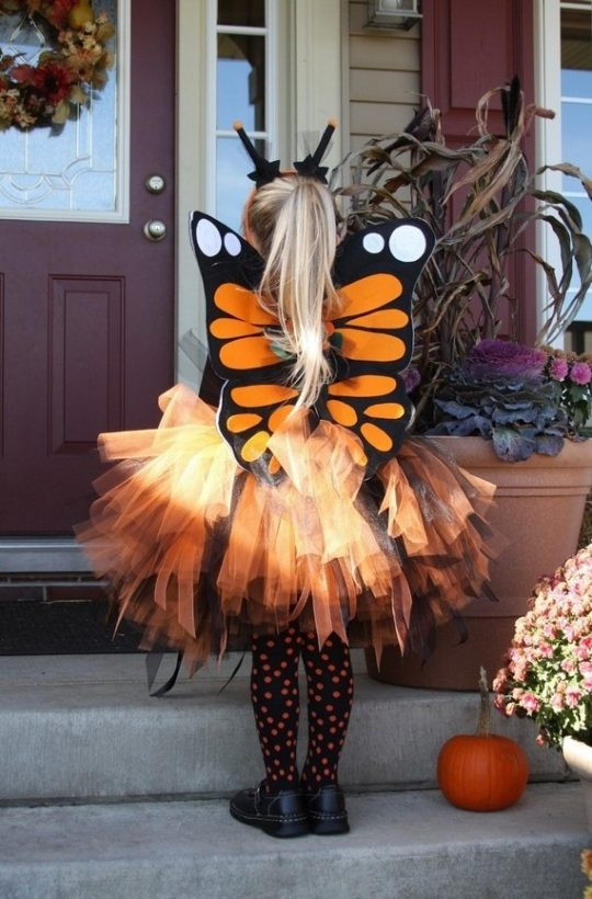DIY Butterfly Costume
 68 non scary Halloween costumes make up and hairstyles ideas