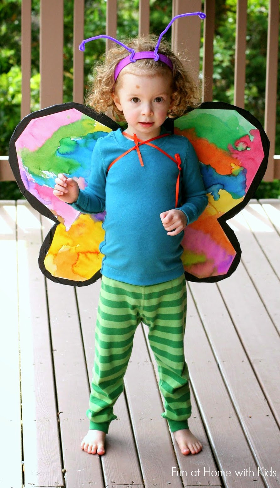 DIY Butterfly Costume
 DIY Costumes Cardboard Butterfly Wings Fun Crafts Kids