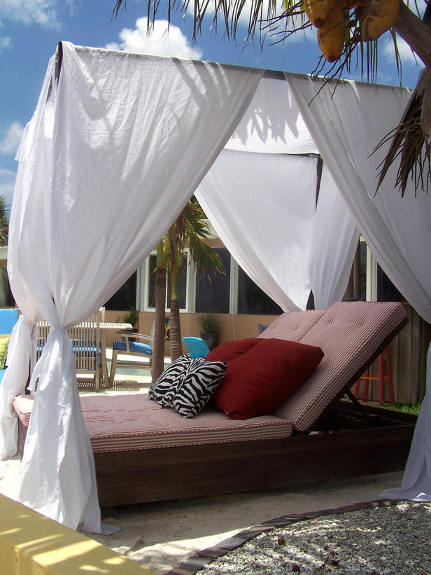 DIY Canopy Outdoor
 DIY Projects to Make Any Backyard Into a Staycation