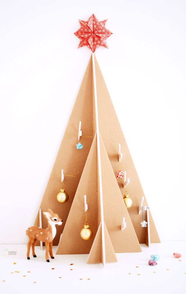 DIY Cardboard Christmas Tree
 DIY Cardboard Christmas Tree Tutorial with FREE Printable