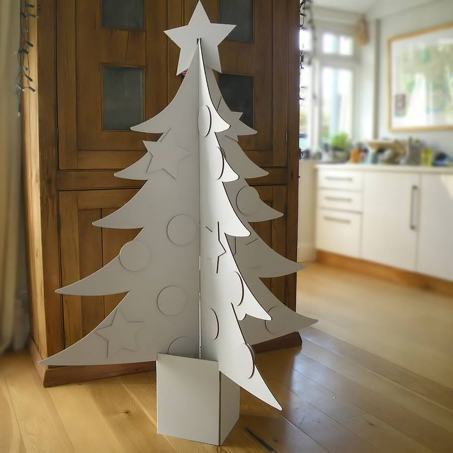 DIY Cardboard Christmas Tree
 Giant Cardboard Christmas Tree