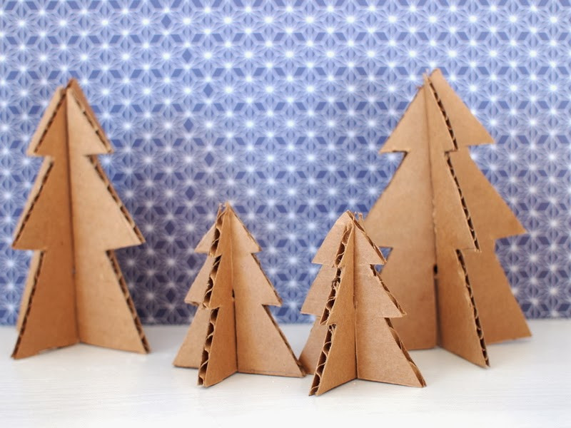 DIY Cardboard Christmas Tree
 Top 14 Recycled Christmas Ornaments for Eco Friendly Holidays