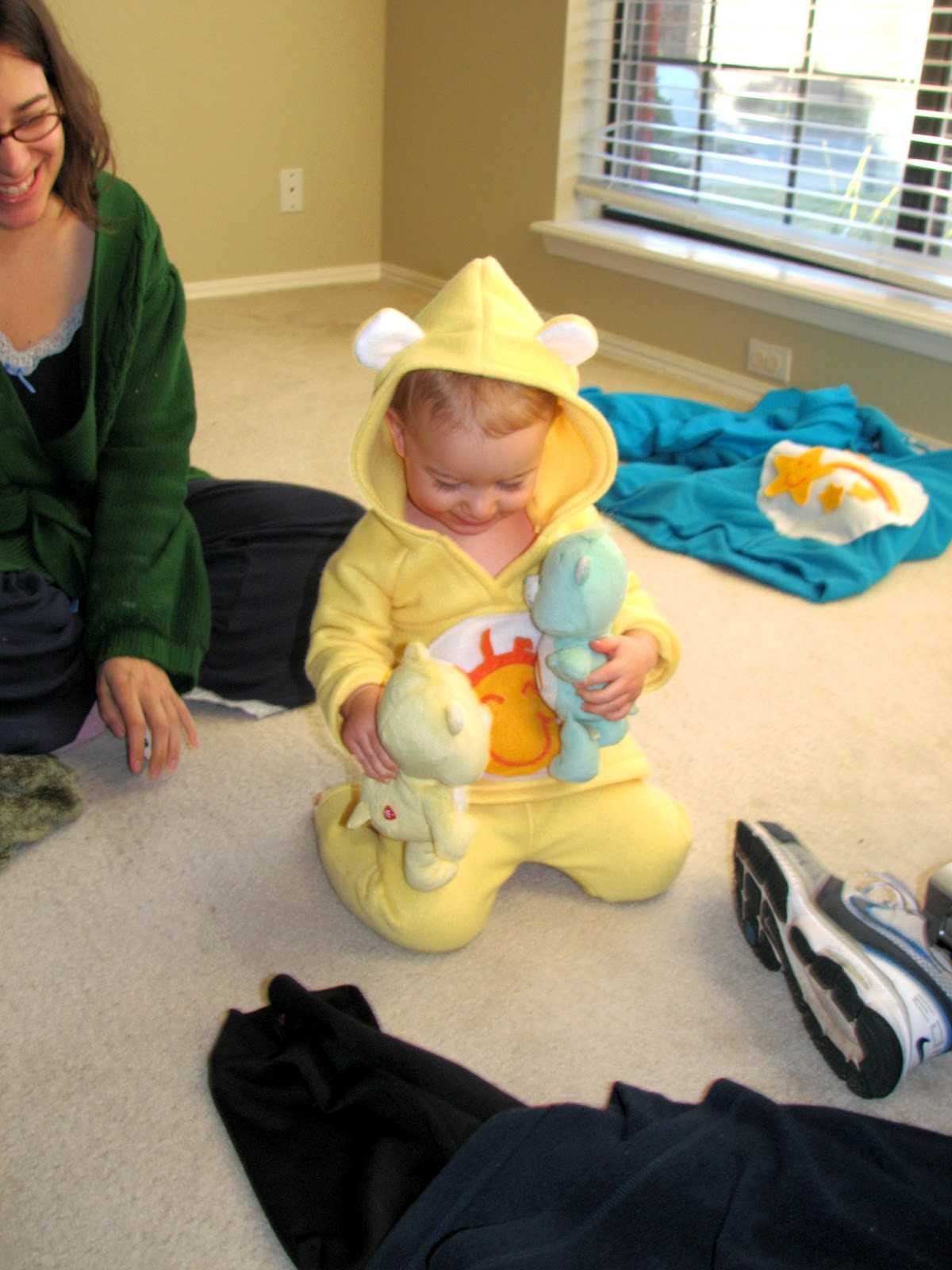 DIY Care Bears Costume
 Clever Faeries Sewing DIY Care Bear Costumes