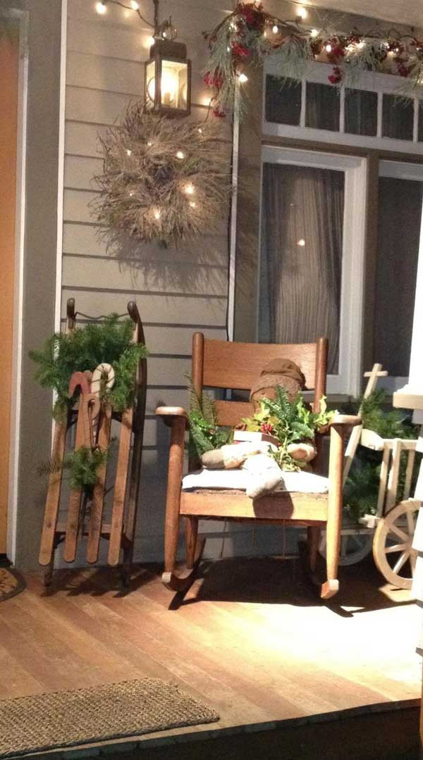 DIY Christmas Porch Decorations
 Cool Decorating Ideas For Christmas Front Porch The Xerxes