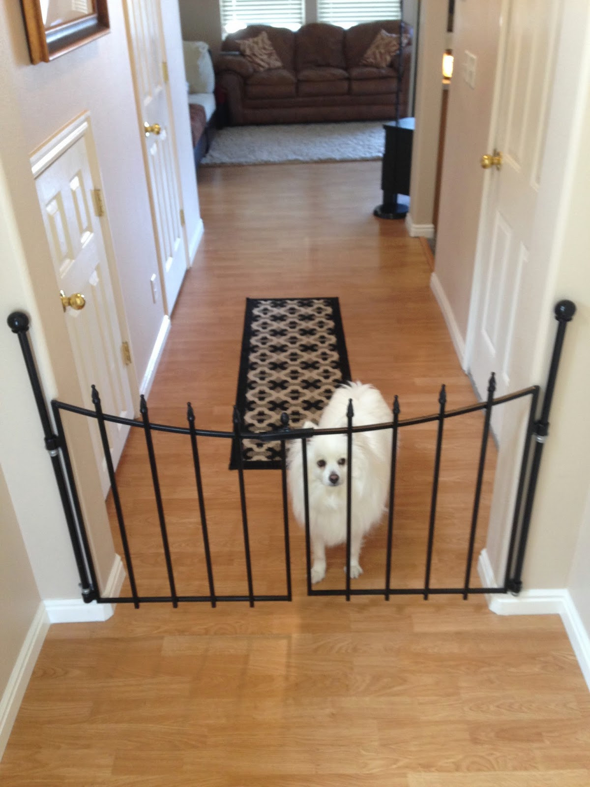 DIY Dog Barrier
 The Eskimo Kiss DIY Pet Gate
