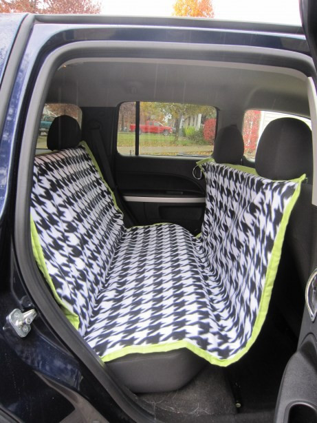 DIY Dog Car Booster Seat
 annapolis Instruction for DIY car seat cover for dogs