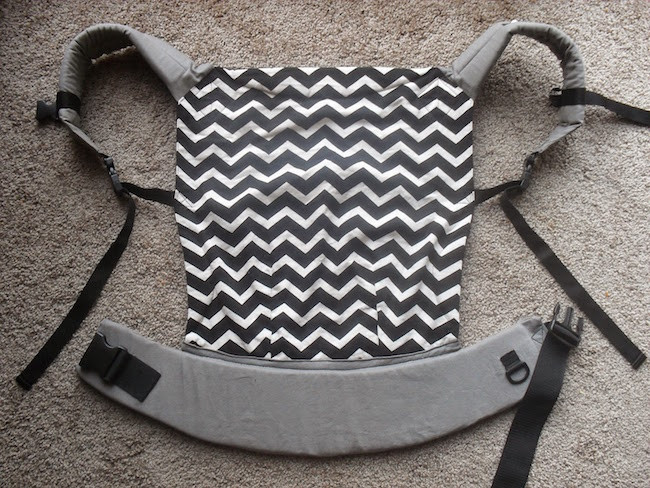DIY Dog Carrier
 13 DIY Dog Travel Accessories To Make Your Next Outing