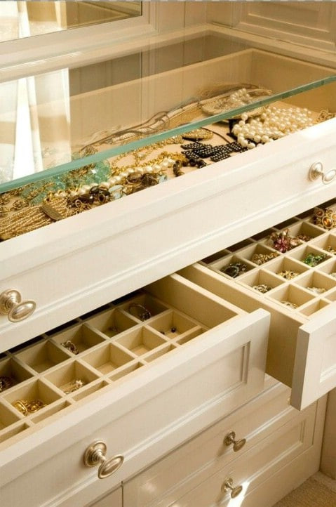 DIY Dresser Drawer Organizer
 40 Brilliant Closet and Drawer Organizing Projects Page