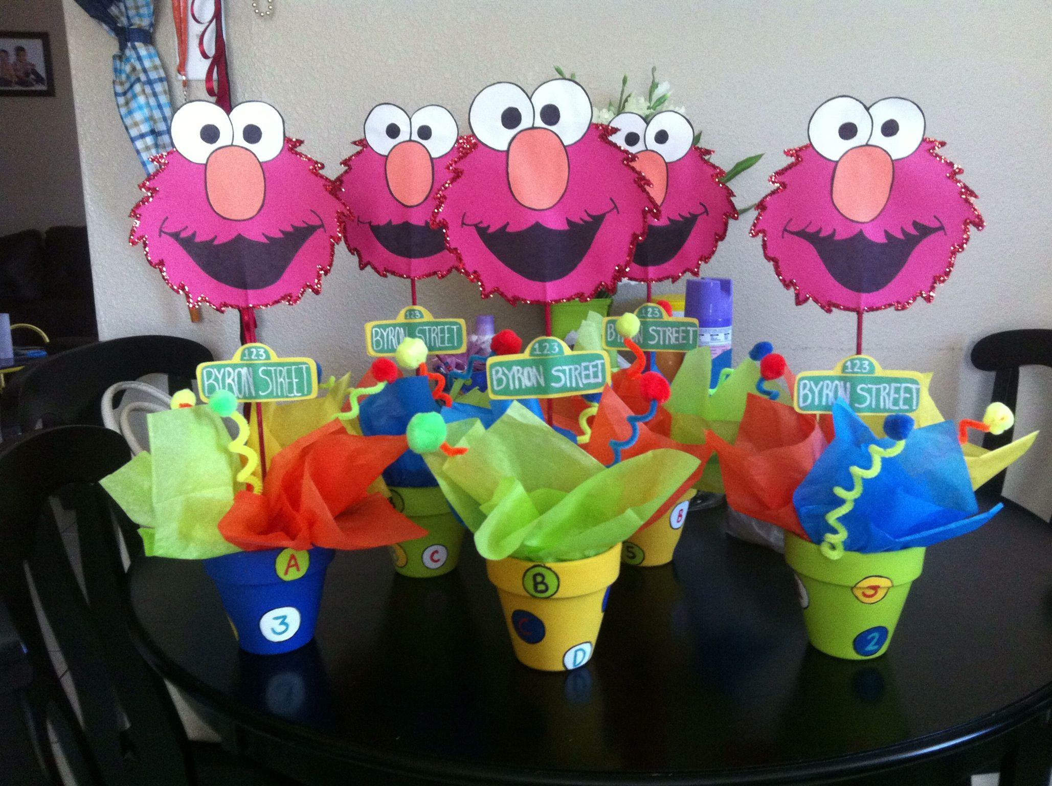 DIY Elmo Decorations
 Elmo centerpieces Kids