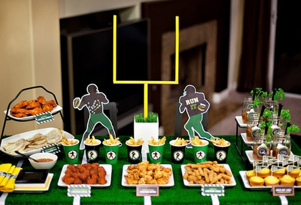 DIY Football Party Decorations
 20 DIY Football Decorations for a Tailgate Tablescape