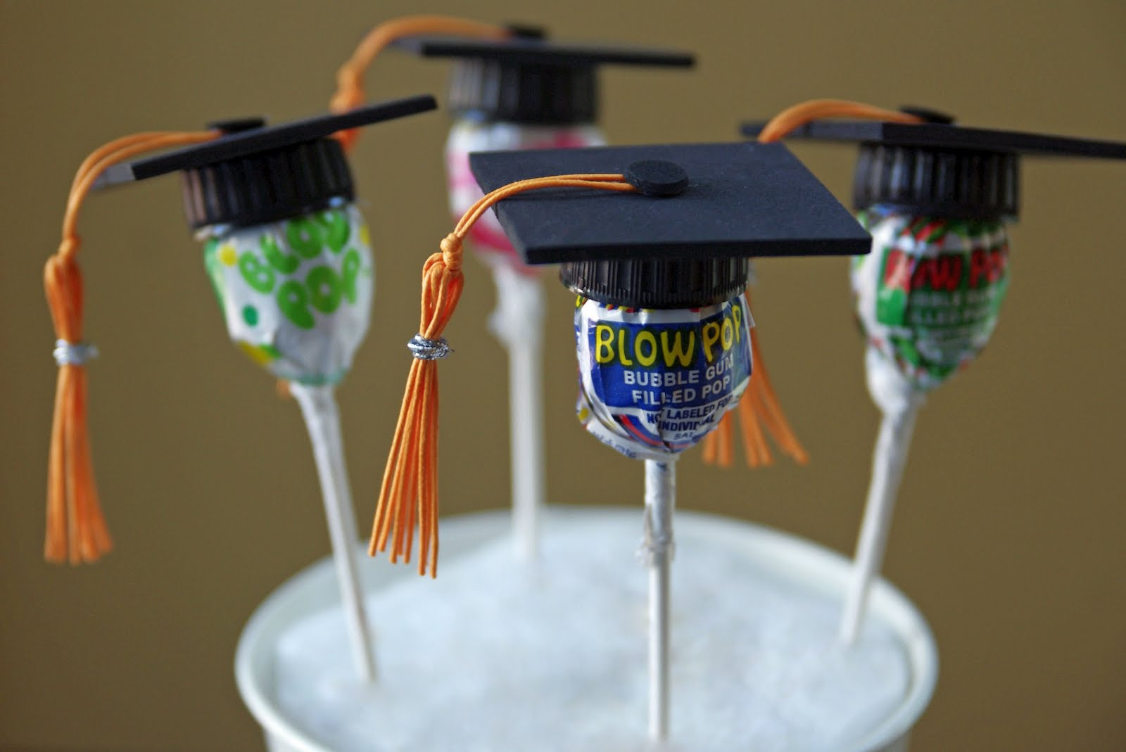 DIY Grad Decorations
 Life in Wonderland DIY Graduation Favors