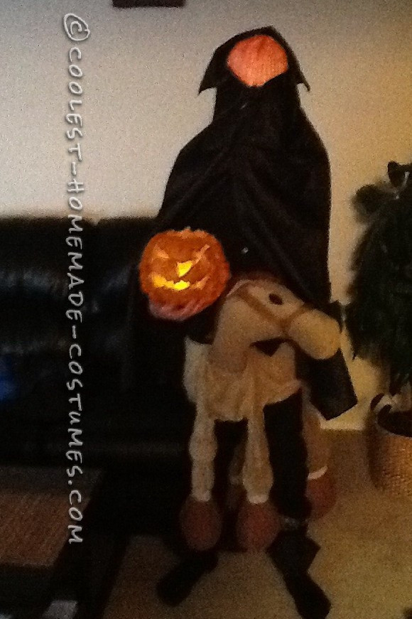 DIY Headless Horseman Costume
 Headless Horseman Halloween Costume