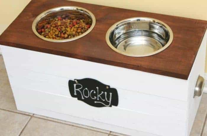 DIY Homemade Dog Feeders
 15 DIY Dog Bowl Stands How to Make Homemade Elevated Dog