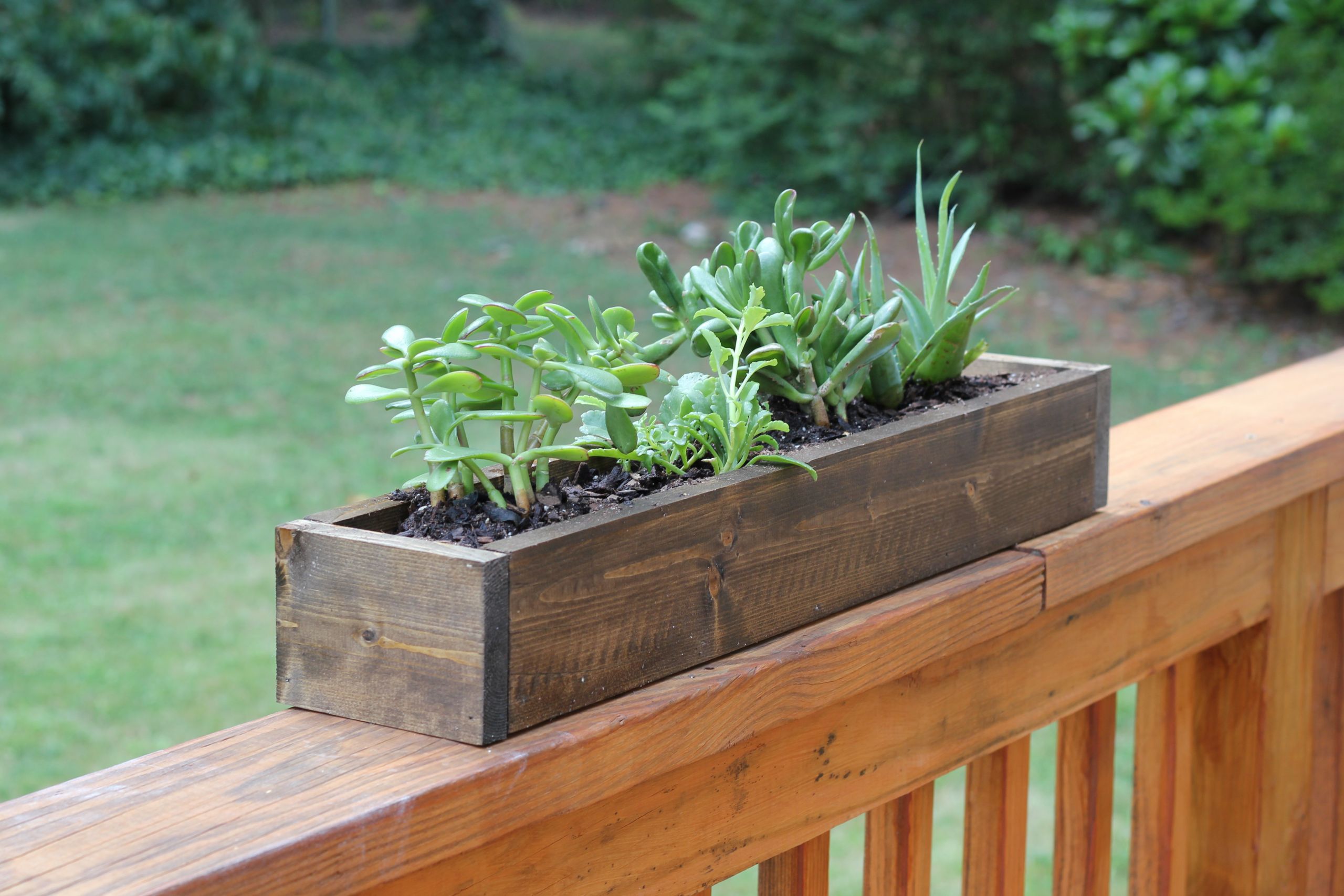 DIY Indoor Planter Box
 Apartment DIY Build Your Own Planter Box