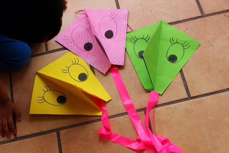 DIY Kites For Kids
 Life s little treasures DIY Kite Kids craft