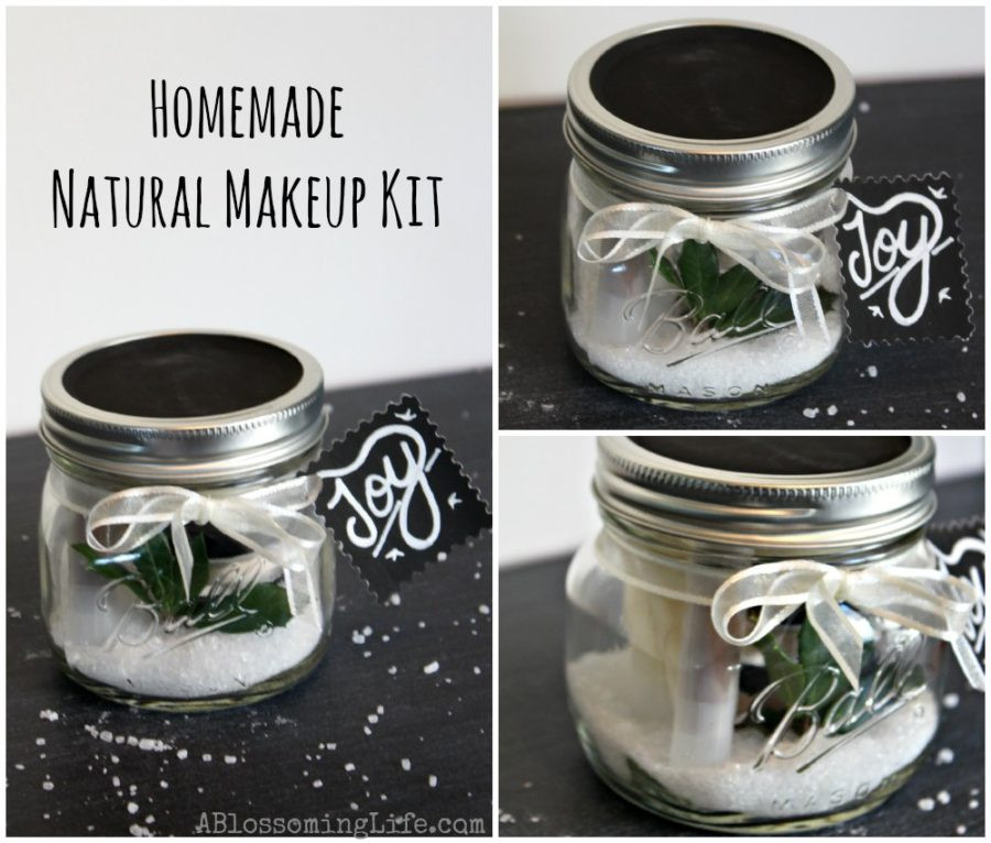 DIY Makeup Kit
 5 Unique Homemade Gifts in a Jar A Blossoming Life