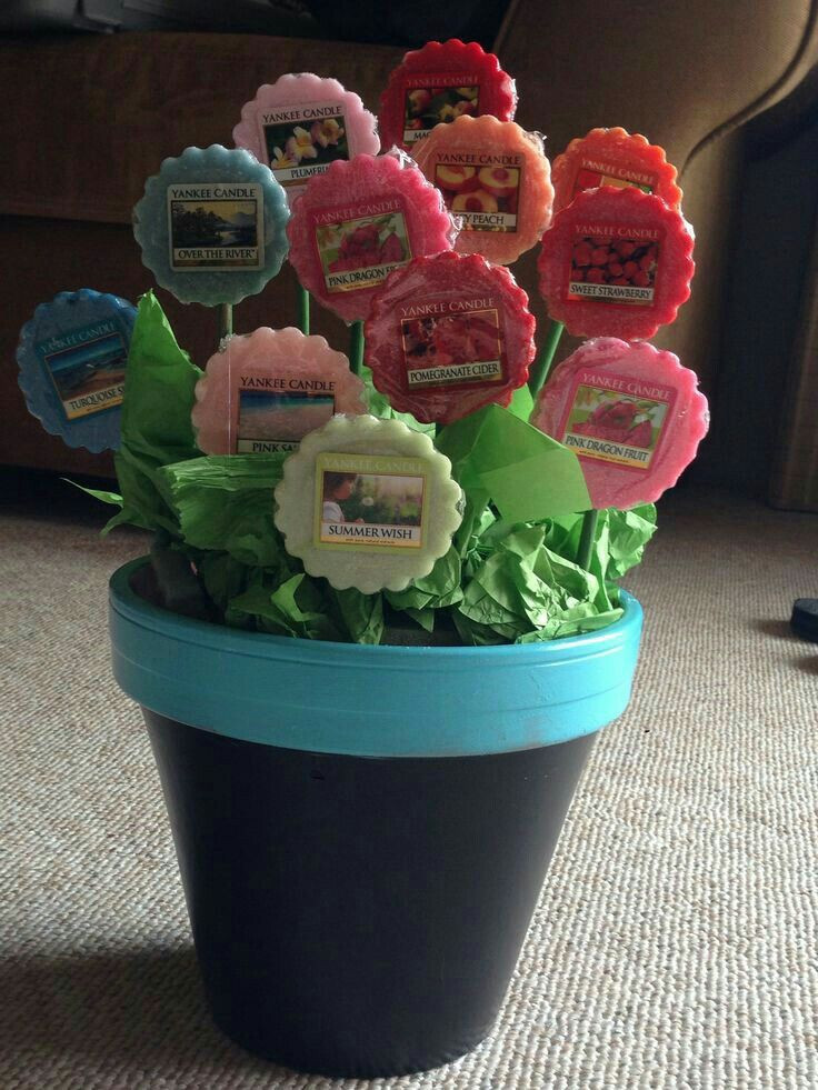 Diy Mother'S Day Gift Basket Ideas
 Cute idea Tea light candle flower arrangement