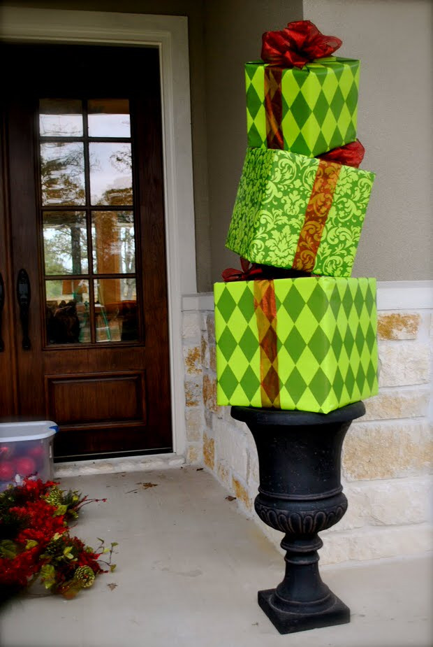 DIY Outdoor Decor Ideas
 DIY Outdoor Christmas Decorating