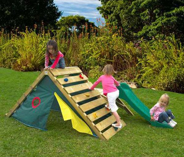 DIY Outdoor Playground
 26 Fabulous DIY Pallet Projects For Your Kids