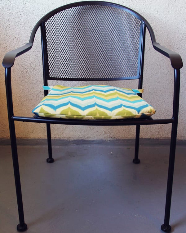 DIY Outdoor Seat Cushions
 diy patio chair cushions Lovely Indeed