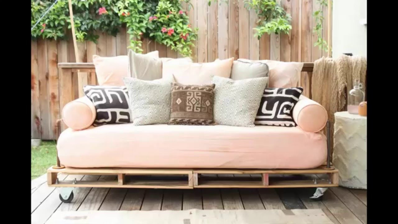 DIY Outdoor Sofa Cushions
 DIY pallet couch