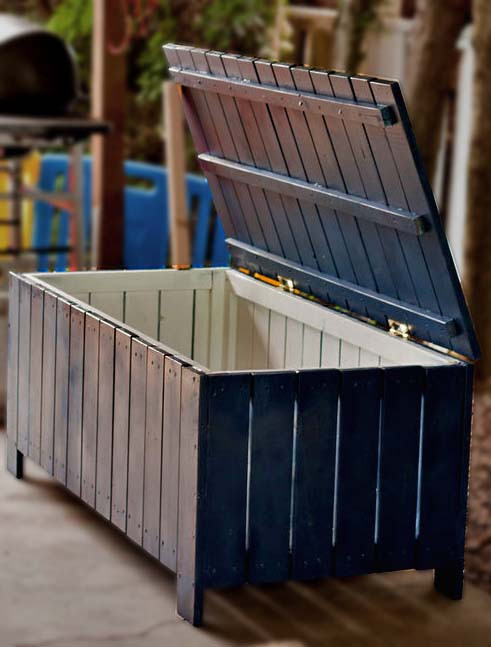 DIY Outdoor Storage Bench
 26 DIY Storage Bench Ideas