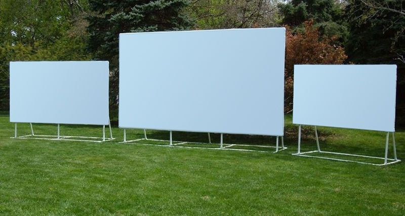 DIY Outdoor Theatre Screen
 How to Make an Outdoor Projector Screen in 2020