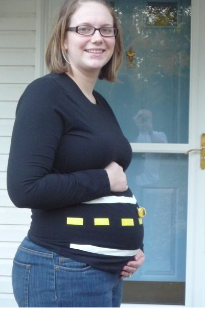 DIY Pregnancy Costume
 DIY Pregnant Halloween Costumes C R A F T