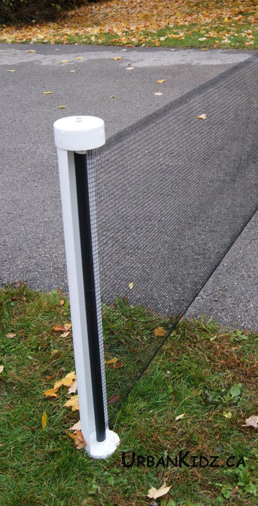DIY Retractable Baby Gate
 20 Foot Extendable Retractable Child Driveway Barrier 4599