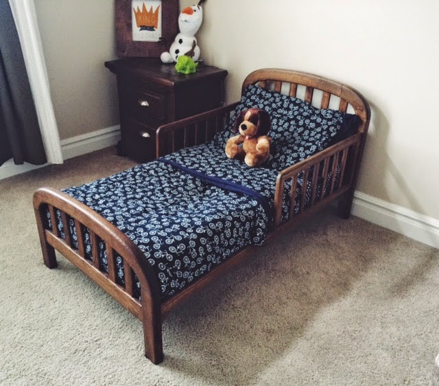 DIY Toddler Bed From Crib
 do it yourself divas DIY Old Crib Into Toddler Bed