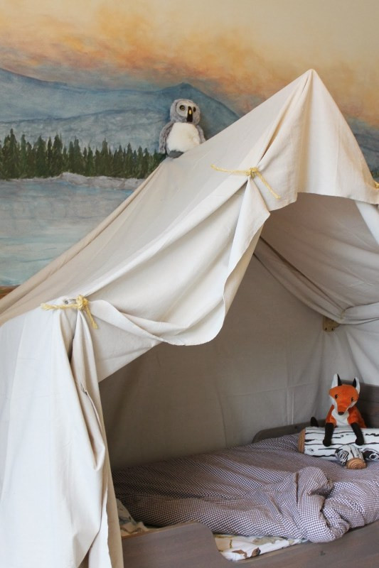 DIY Toddler Tent
 Remodelaholic