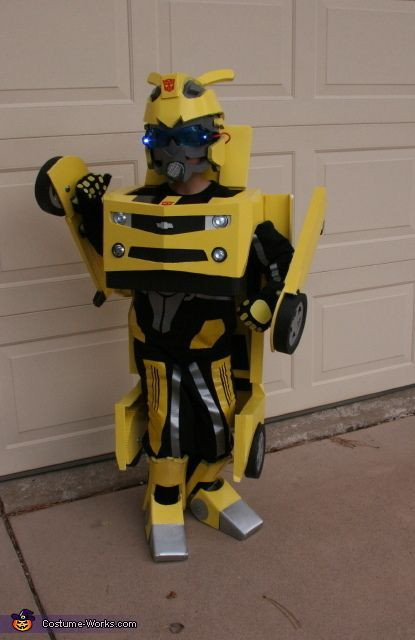 DIY Transformers Costumes
 Bumblebee Transformer Halloween Costume Contest at