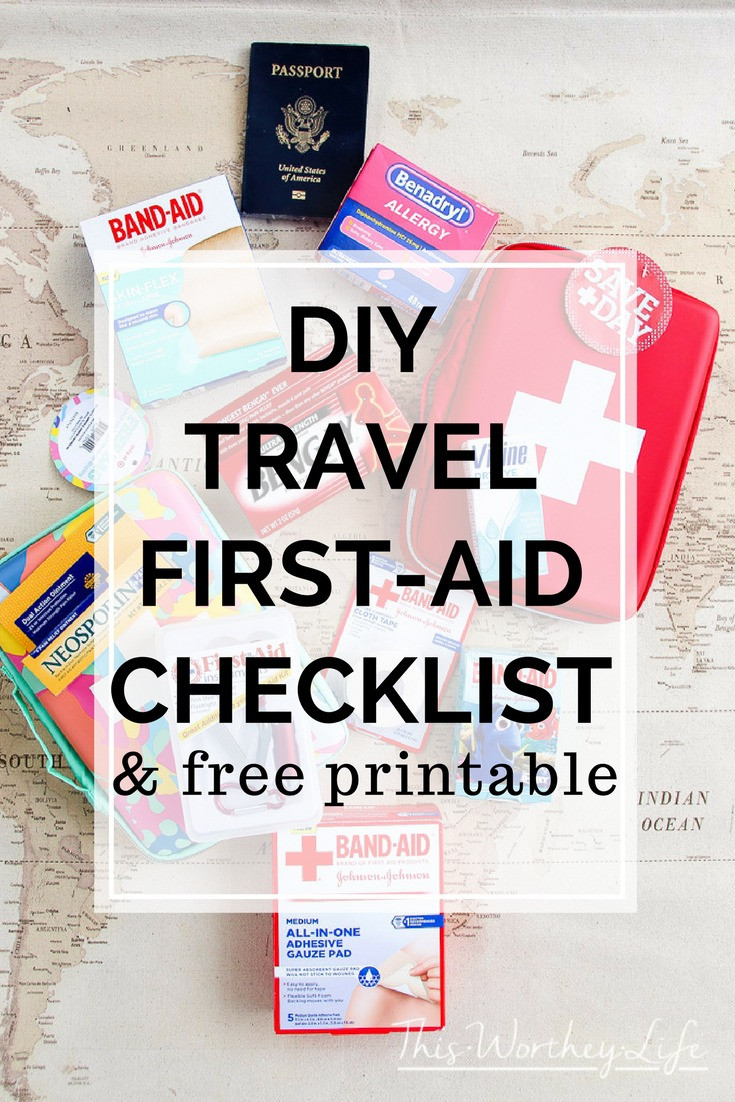 DIY Travel First Aid Kit
 FREE Printable