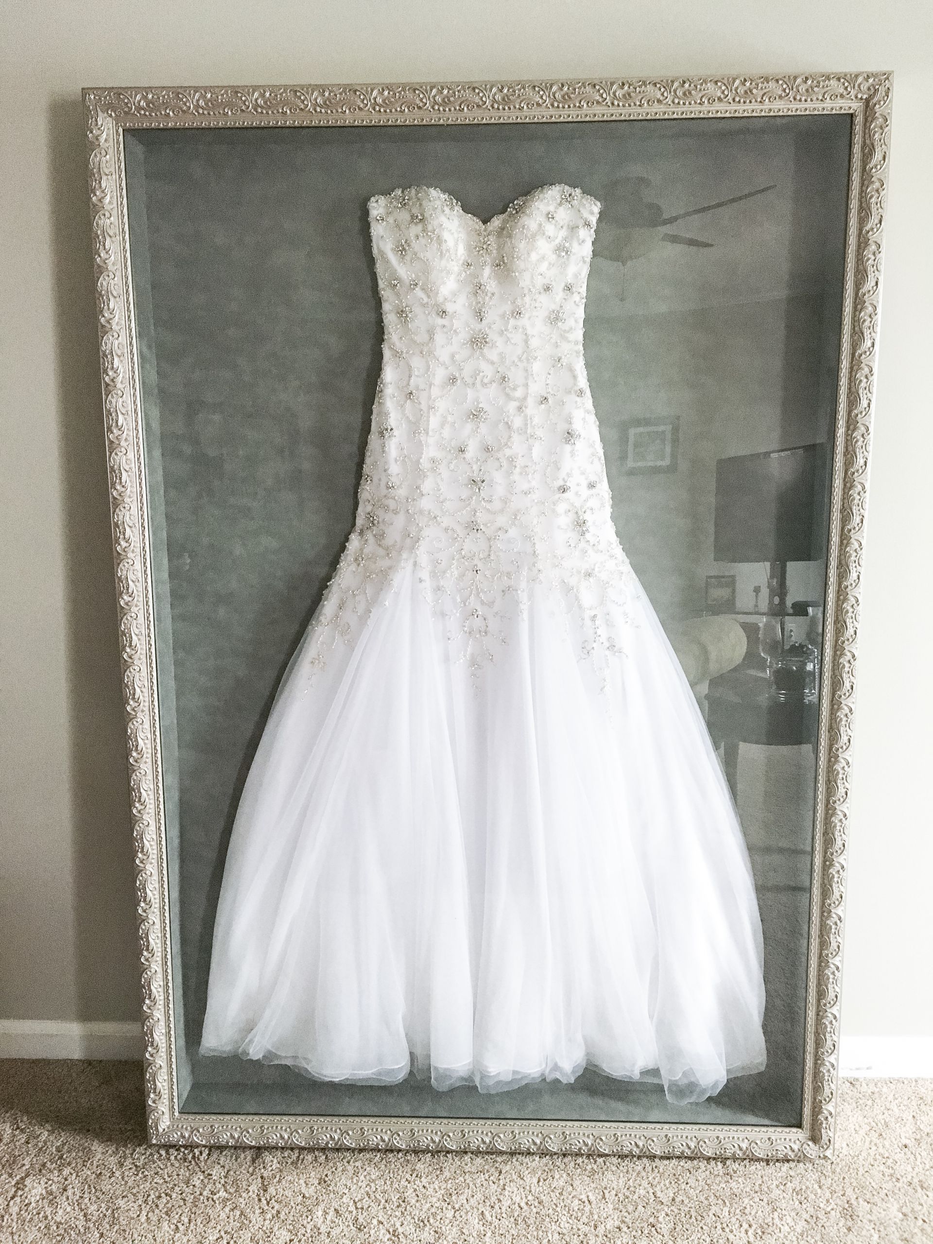 DIY Wedding Dress Preservation
 Wedding Dress Frame Ideas To Preserve Your Precious