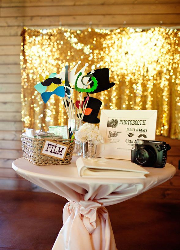 DIY Wedding Video
 Diy Booth An Inexpensive Route