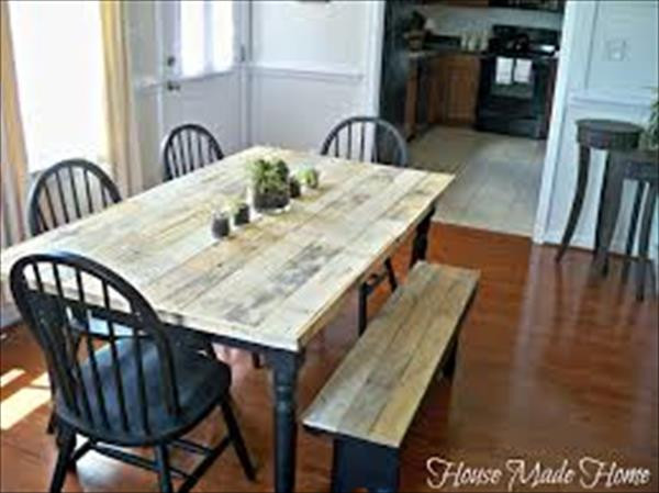 DIY Wood Kitchen Table
 10 DIY Wooden Pallet Kitchen Table And Dining Table