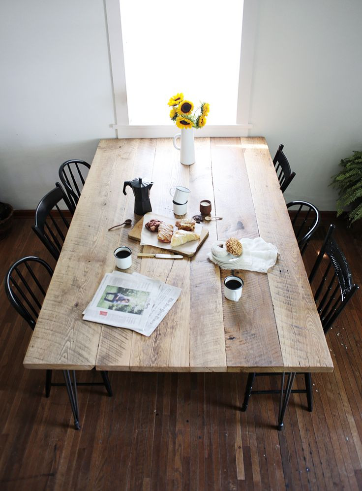 DIY Wood Kitchen Table
 DIY Reclaimed Wood Table DIY & CRAFT PROJECTS
