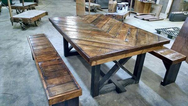 DIY Wood Kitchen Table
 DIY Pallet Chevron Kitchen Table