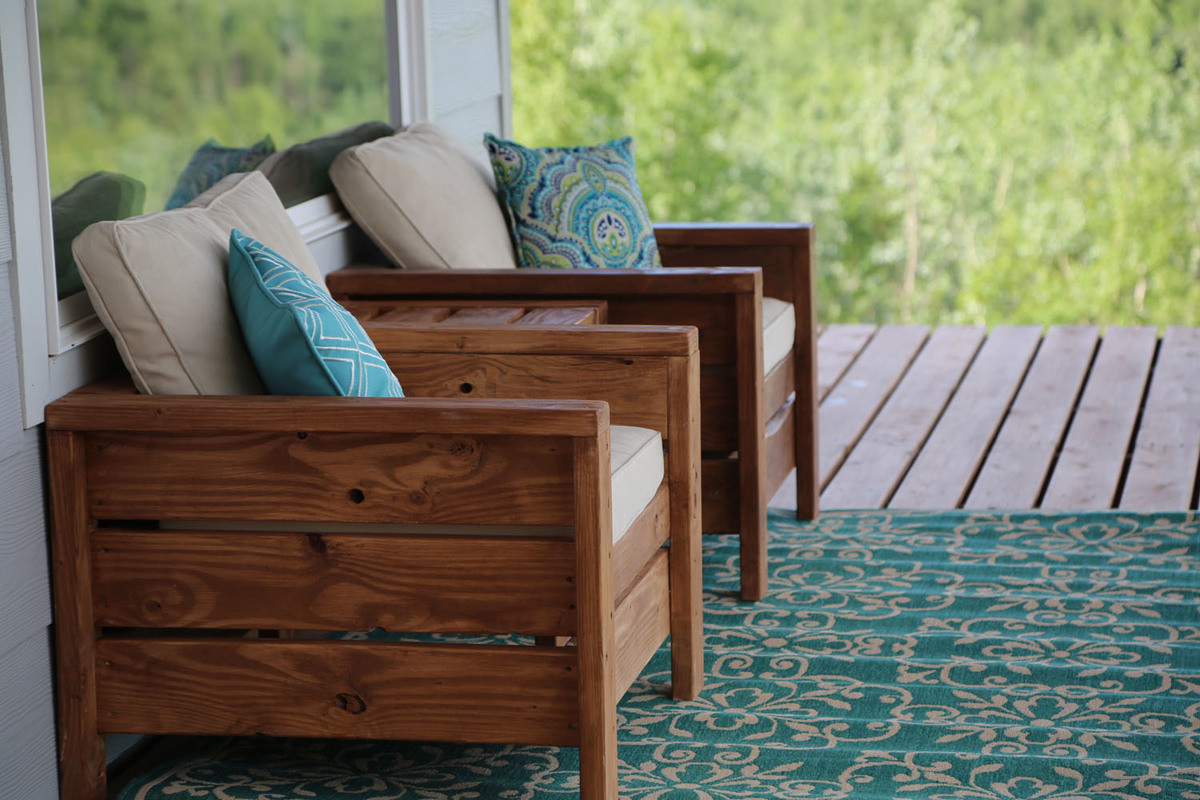 DIY Wooden Outdoor Furniture
 Ana White