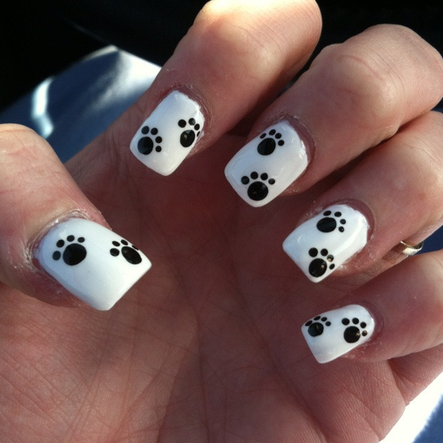Dog Paw Nail Art
 Paw print nail design Nails