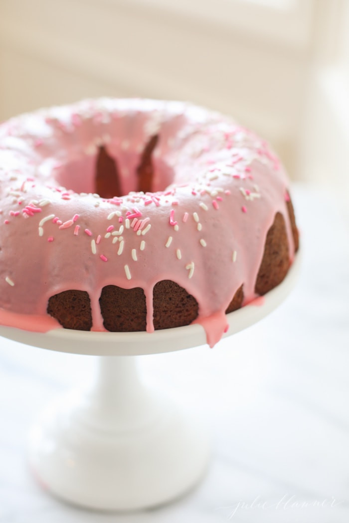 Donut Birthday Cake Recipe
 The Easiest Donut Cake