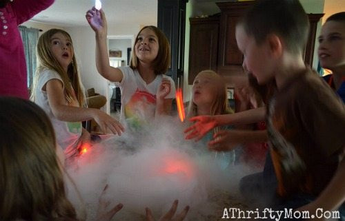 Dry Ice Ideas For Halloween Party
 Easy Ways To Have The Best Halloween Party EVER DIY Dry