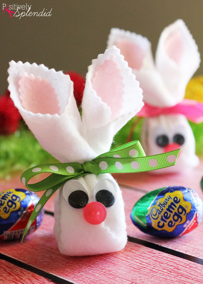 Easter Party Craft Ideas
 Glittered and Painted Wooden Handmade DIY Easter Eggs